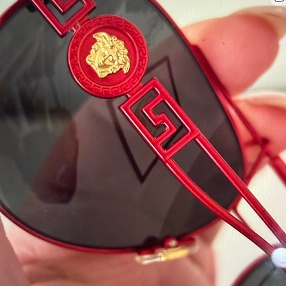 VERSACE Wire RocK Pilot Medusa 2160 Red Gold VE2160 Aviator Sunglasses Unisex - Picture 7 of 10